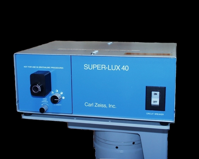 Fiber Optic Illuminator - Click for larger Image.